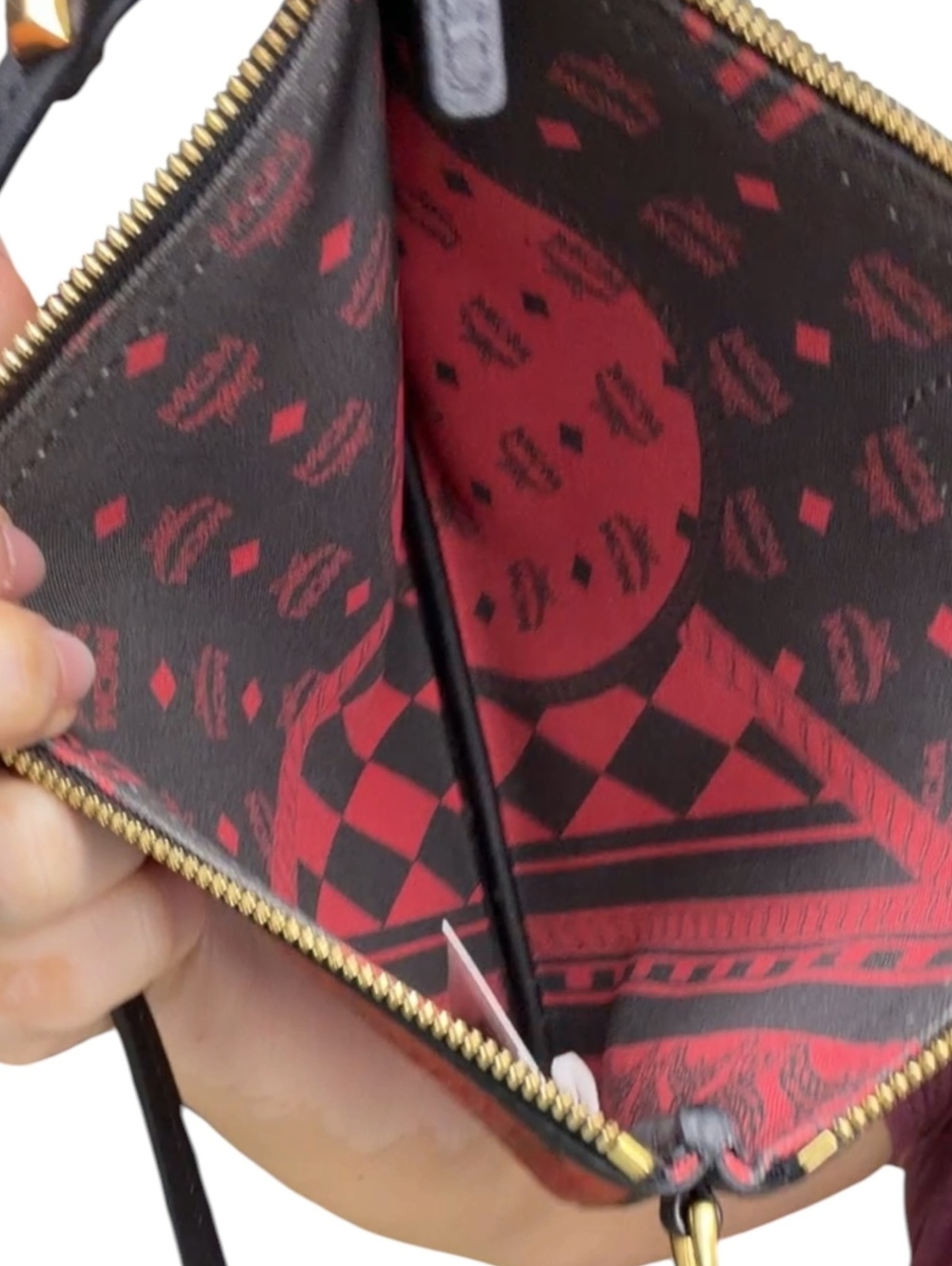 MCM Red Visetos Coated Canvas Zip Wristlet Clutch Pouch Black Trim Gold Hardware - Picture 5 of 10